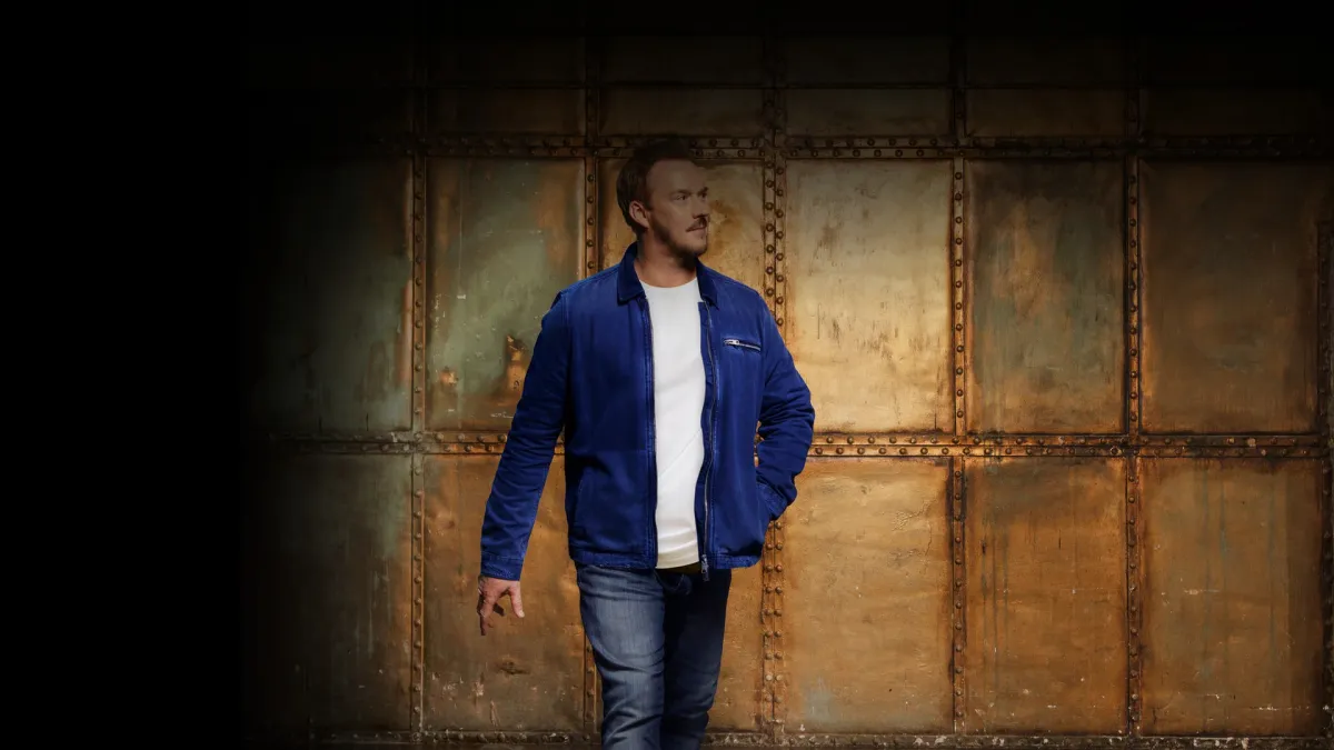 Russell Watson in Watford