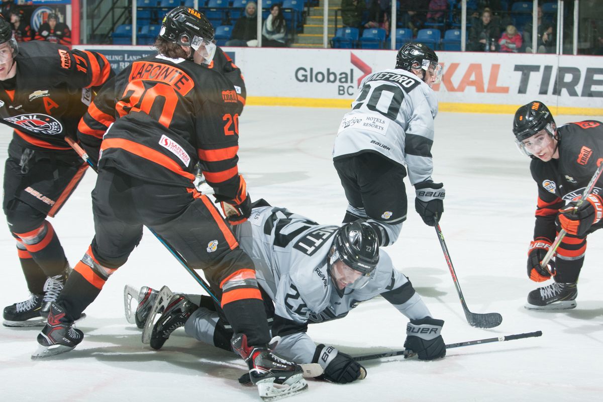 Trail Smoke Eaters vs. Salmon Arm Silverbacks