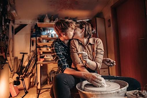 Pottery wheel throwing for couples in Oakville, Bronte