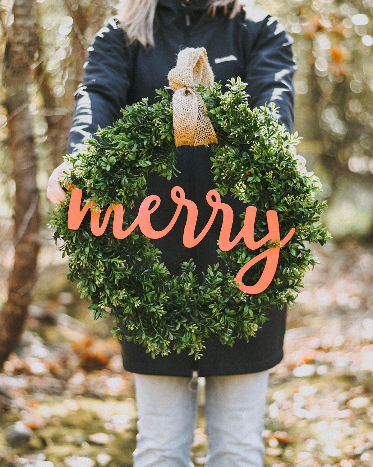 DIY Holiday Boxwood Wreath with Homeworks Etc.