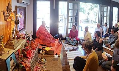 Satsang (meditation, chanting and inspiring talk)