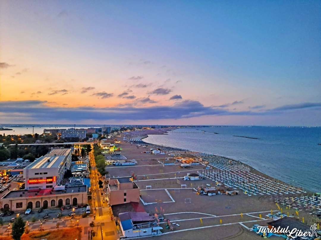 EXCURSIE O ZI LA MARE -STATIUNEA MAMAIA