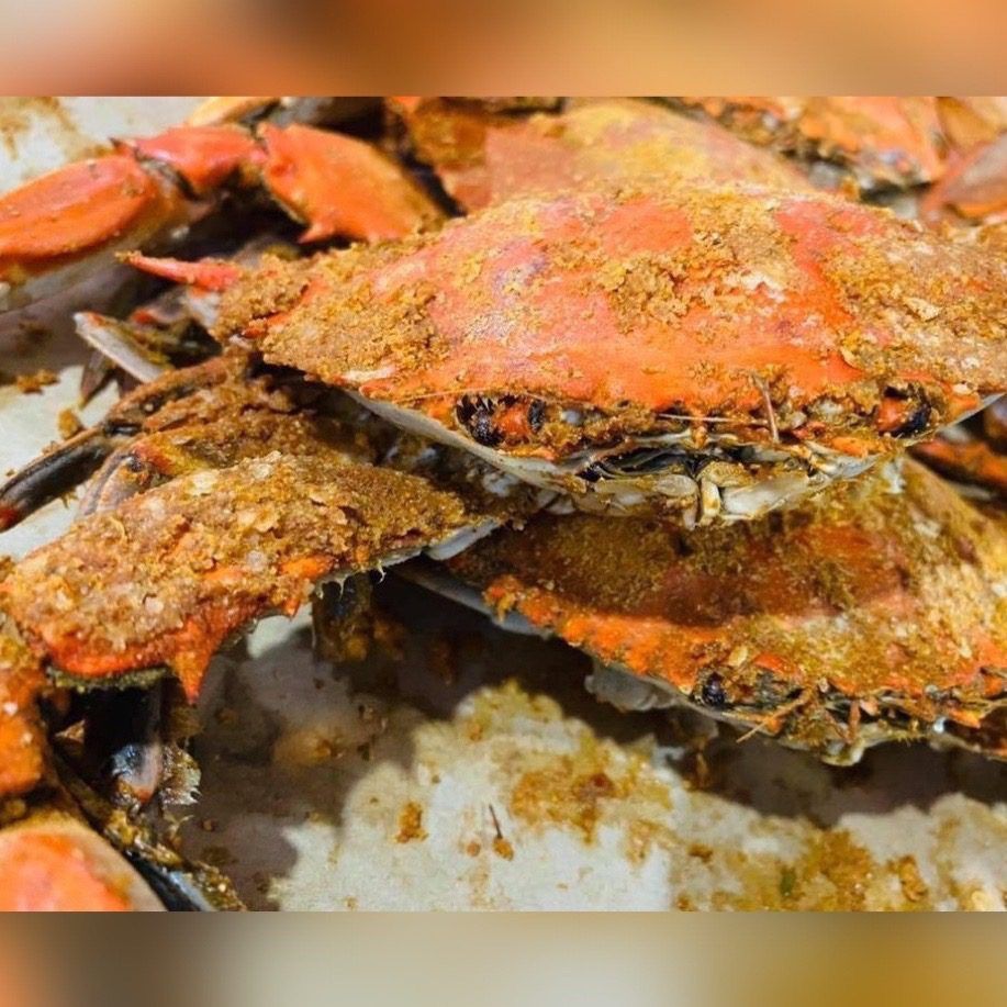 Steamed Crab & Fried Shrimp Feed