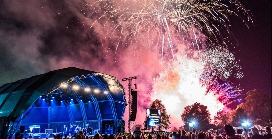 Glastonbury Abbey Extravaganza