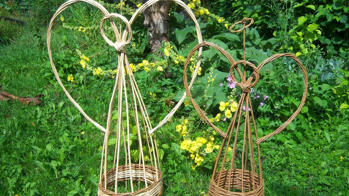 Beginners Willow Angels at Ryton Pools Country Park