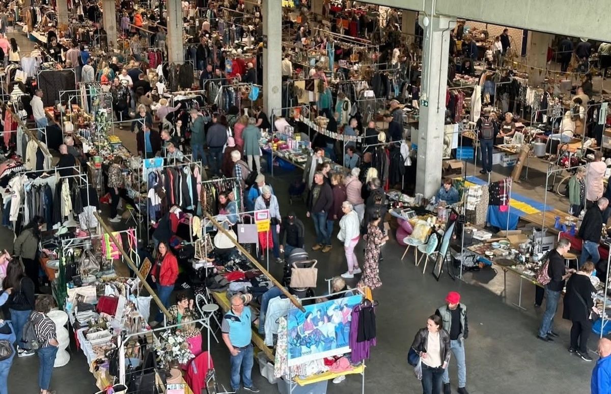 MEGA VLOOIENMARKT Nieuwegein 20 april, 1e paasdag 