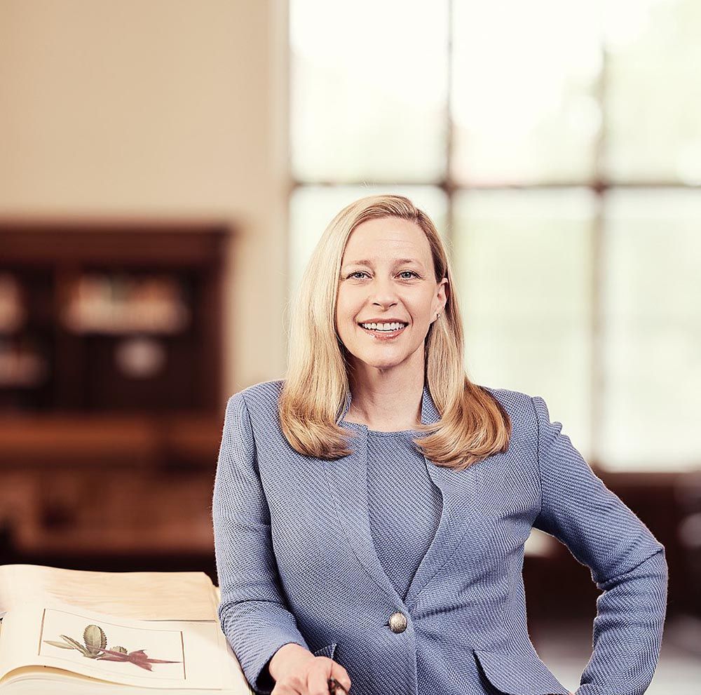Dr. Maurie McInnis
