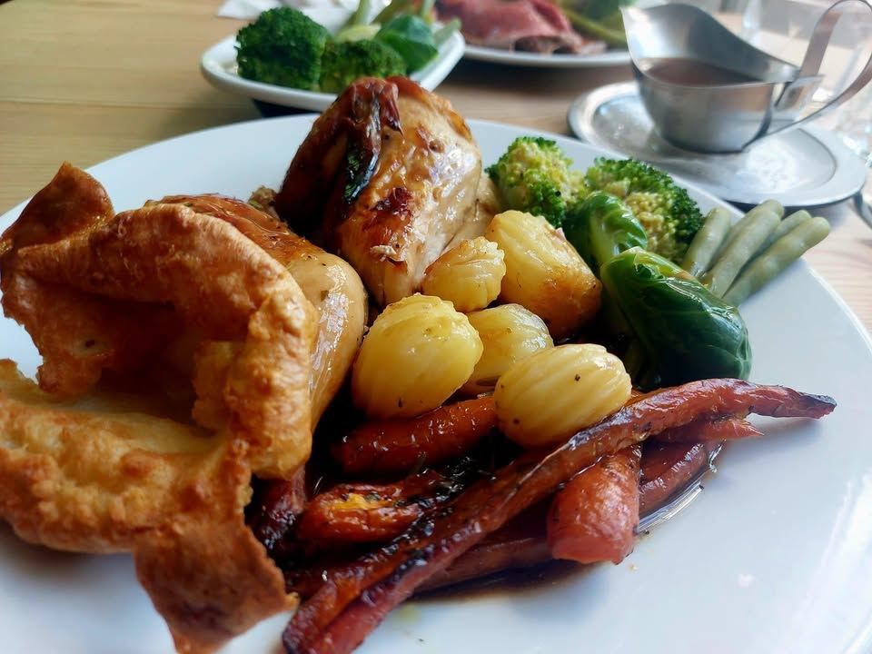 Sunday Roast @ Dial House Cafe