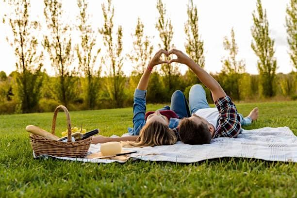 San Diego Area - Pop Up Picnic Park Date for Couples! (Self-Guided)