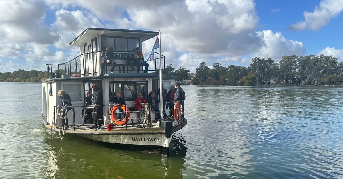 PW MAYFLOWER - RIVER CRUISES - MANNUM