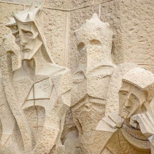 Sagrada Familia: Gaud\u00ed Visita Guiada en Grupo Reducido