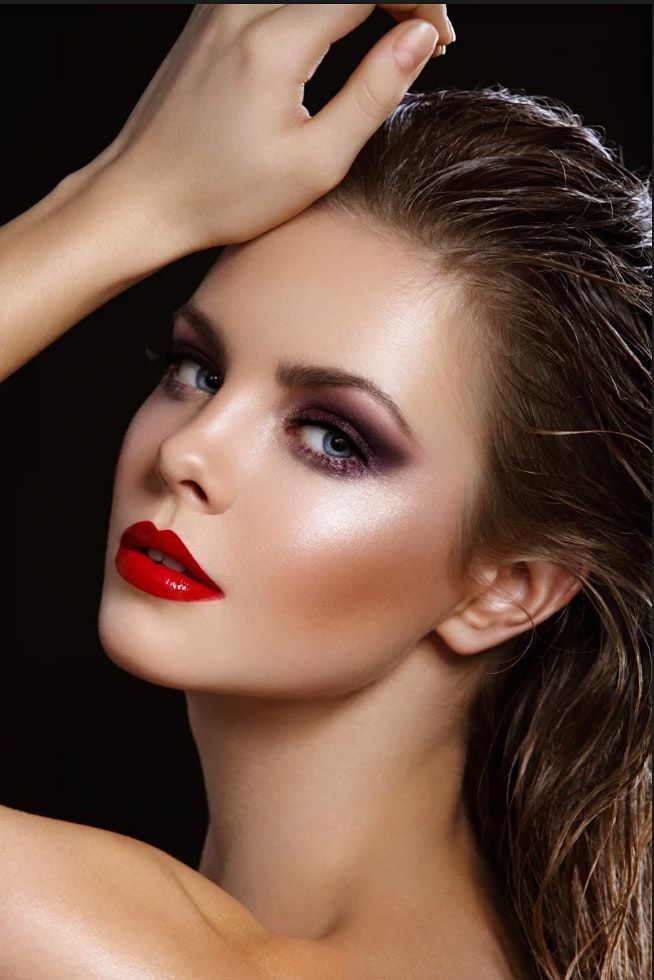 EVENING MASTERS CERTIFIED MAKEUP COURSE  NYC
