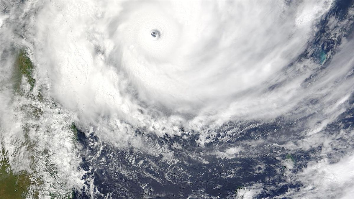 Eye of the Hurricane: Conscious Relationship with Personal & Global Change