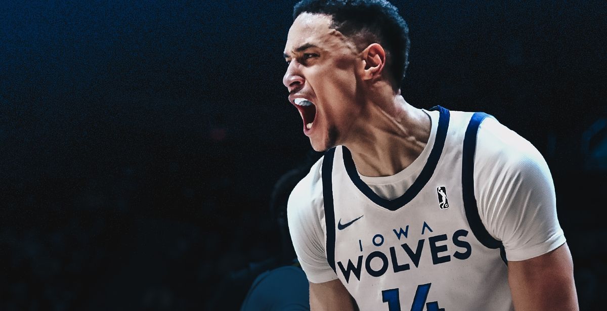 Iowa Wolves vs. Cleveland Charge