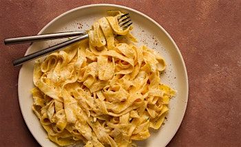 In-person class: Handmade Fettuccine with Alfredo Sauce (Los Angeles)