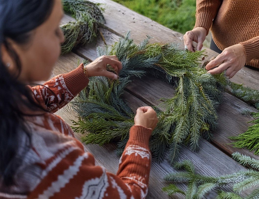 Fresh Wreath Making Workshop at Gallaghers Tree Farm