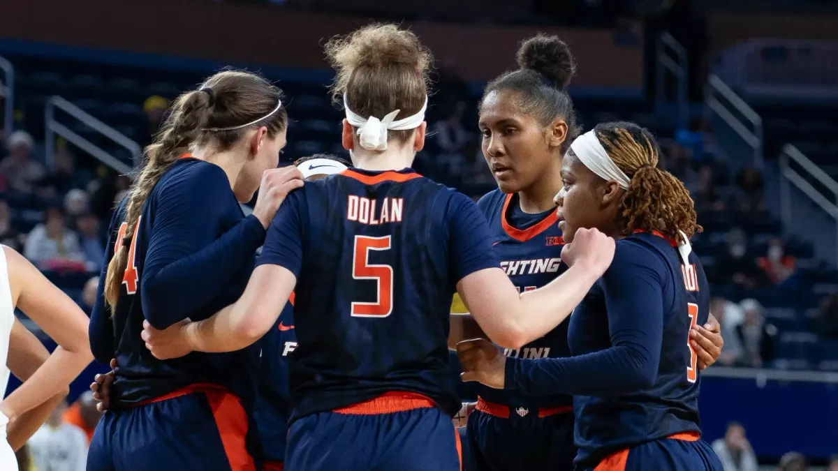 Illinois Fighting Illini at Michigan Wolverines Womens Basketball