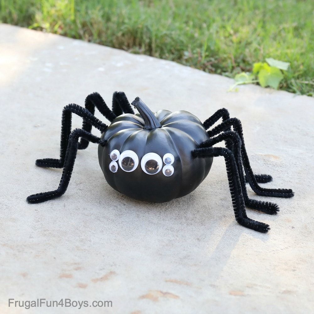 Decorate a Spider Pumpkin