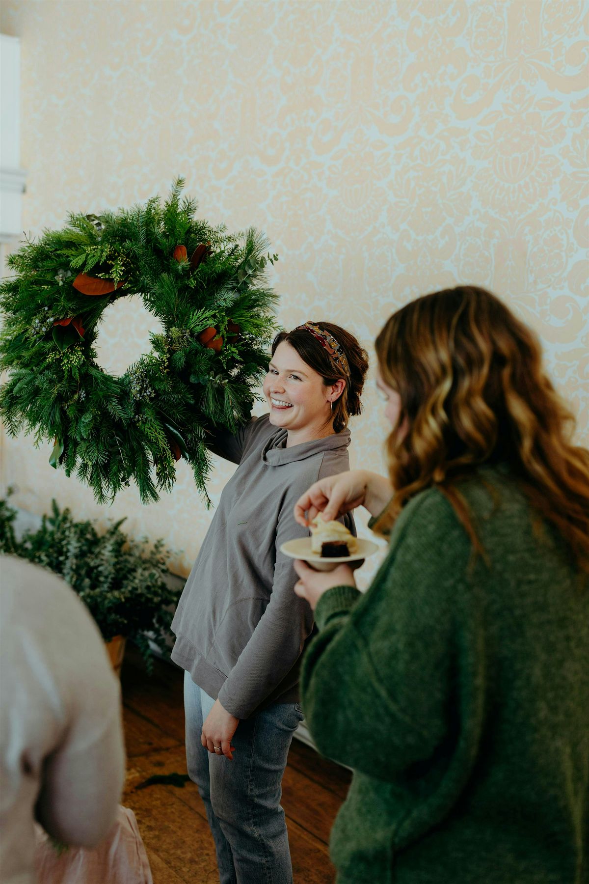 Winter wreath workshop at Paradise Garden Club, Kansas City