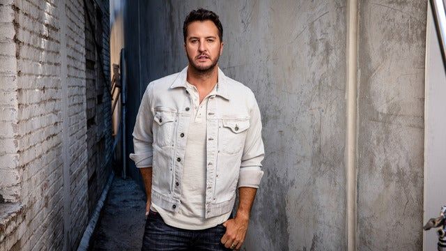 luke-bryan-peoria-il-peoria-civic-center-15-october-2022