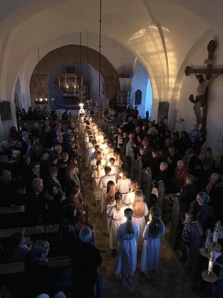 Luciaoptog i Fraugde Kirke