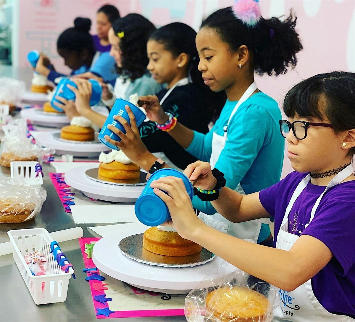 Uncle Cheesecake's Kids Half Day Cooking Camp:  Cake Decorating
