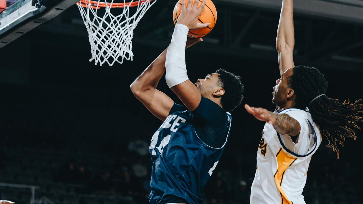 Parking East Carolina Pirates at Rice Owls Mens Basketball