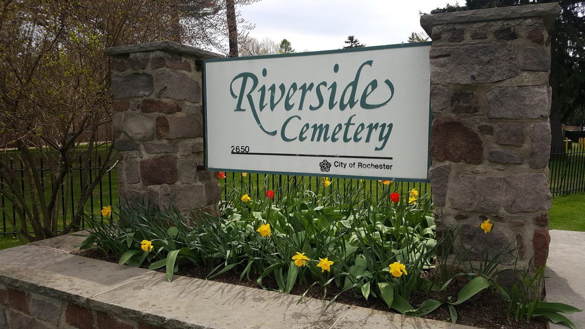 ROCovery Hike: Turning Point to Riverside Cemetery