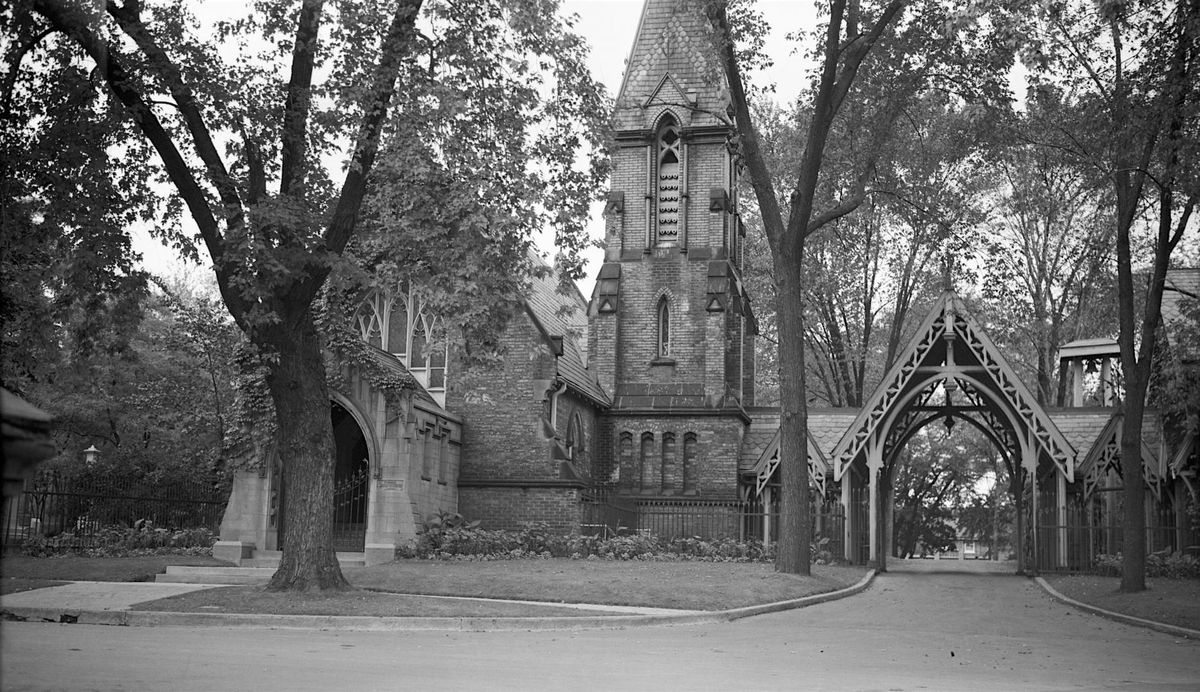 City of the Dead: The History of Toronto's Early Cemeteries