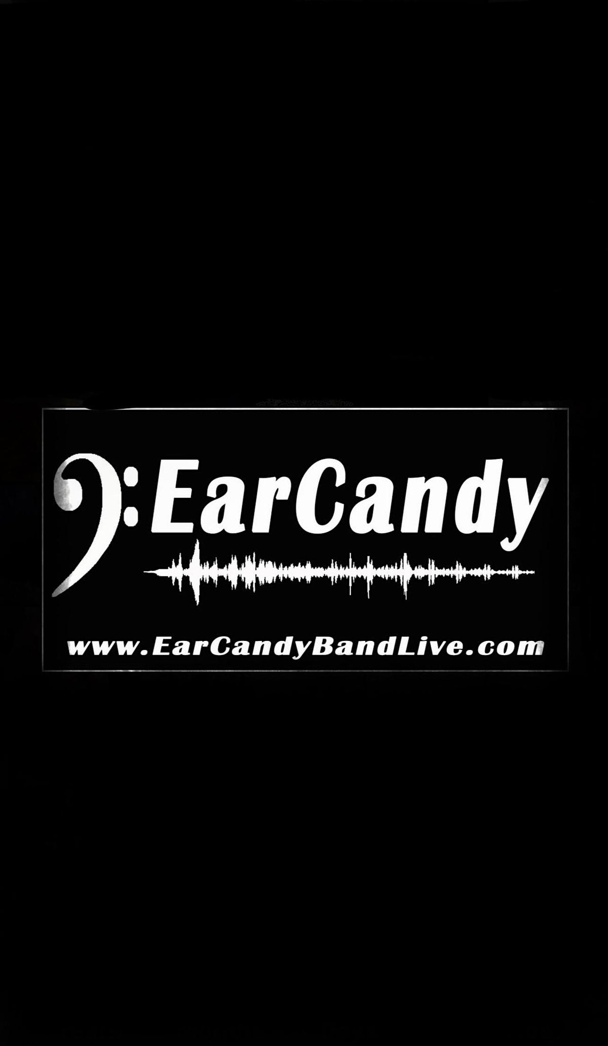 Live music by Ear Candy!