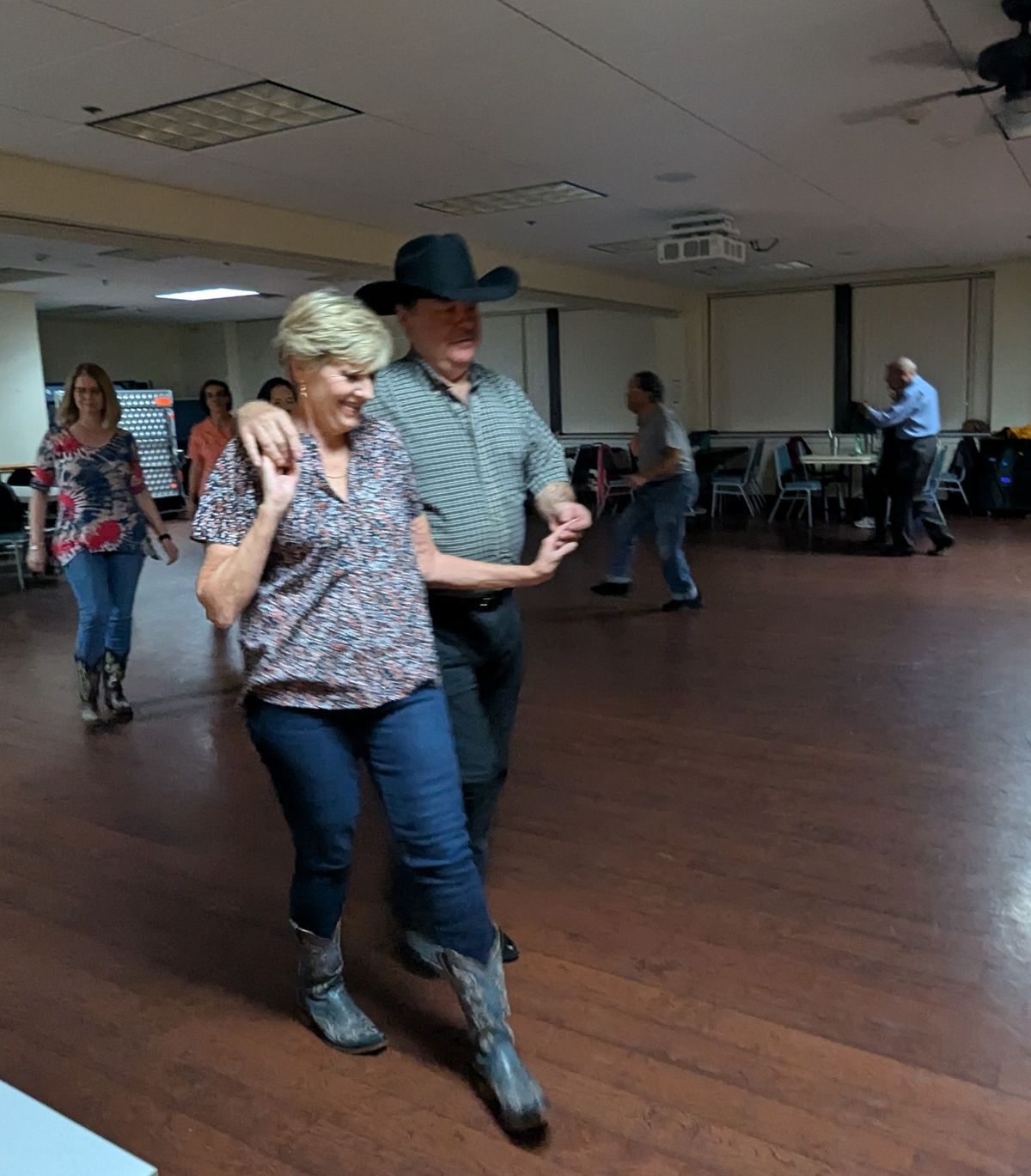 Country Dancing for Couples and Line Dancers in Northern Virginia