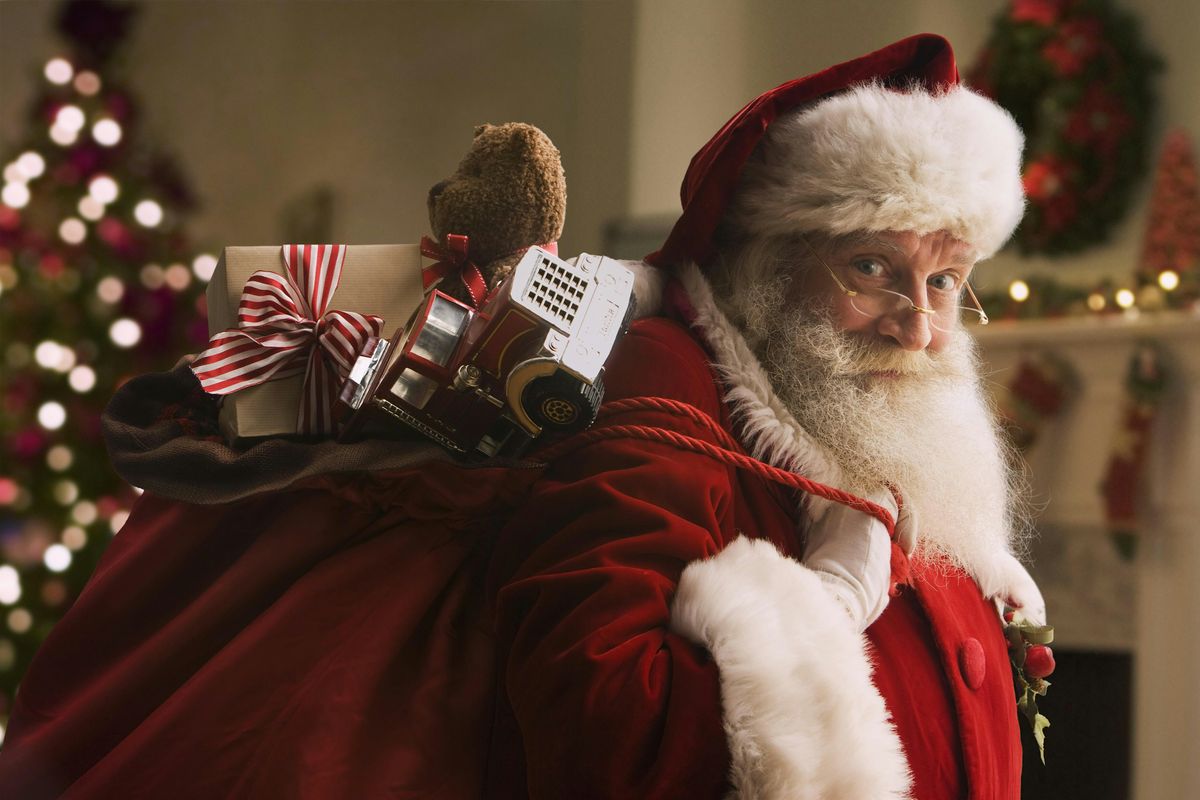 Breakfast with Santa and Gingerbread House Decorating  - Denver\/Englewood