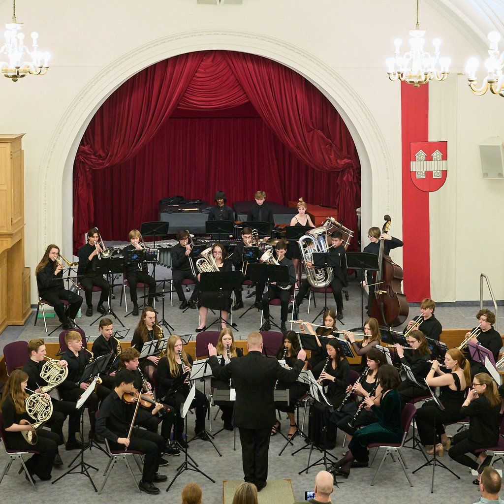 Lunchtime Concert with the Southwest Winds from the USA