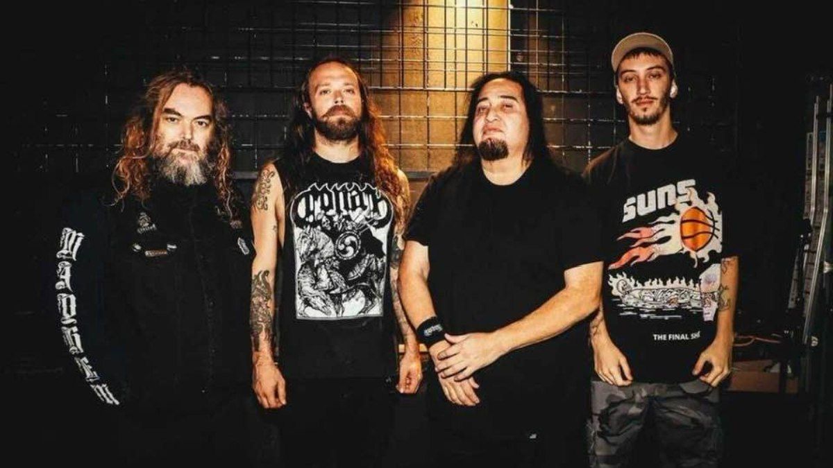 Soulfly, Eyehategod & Skinflint