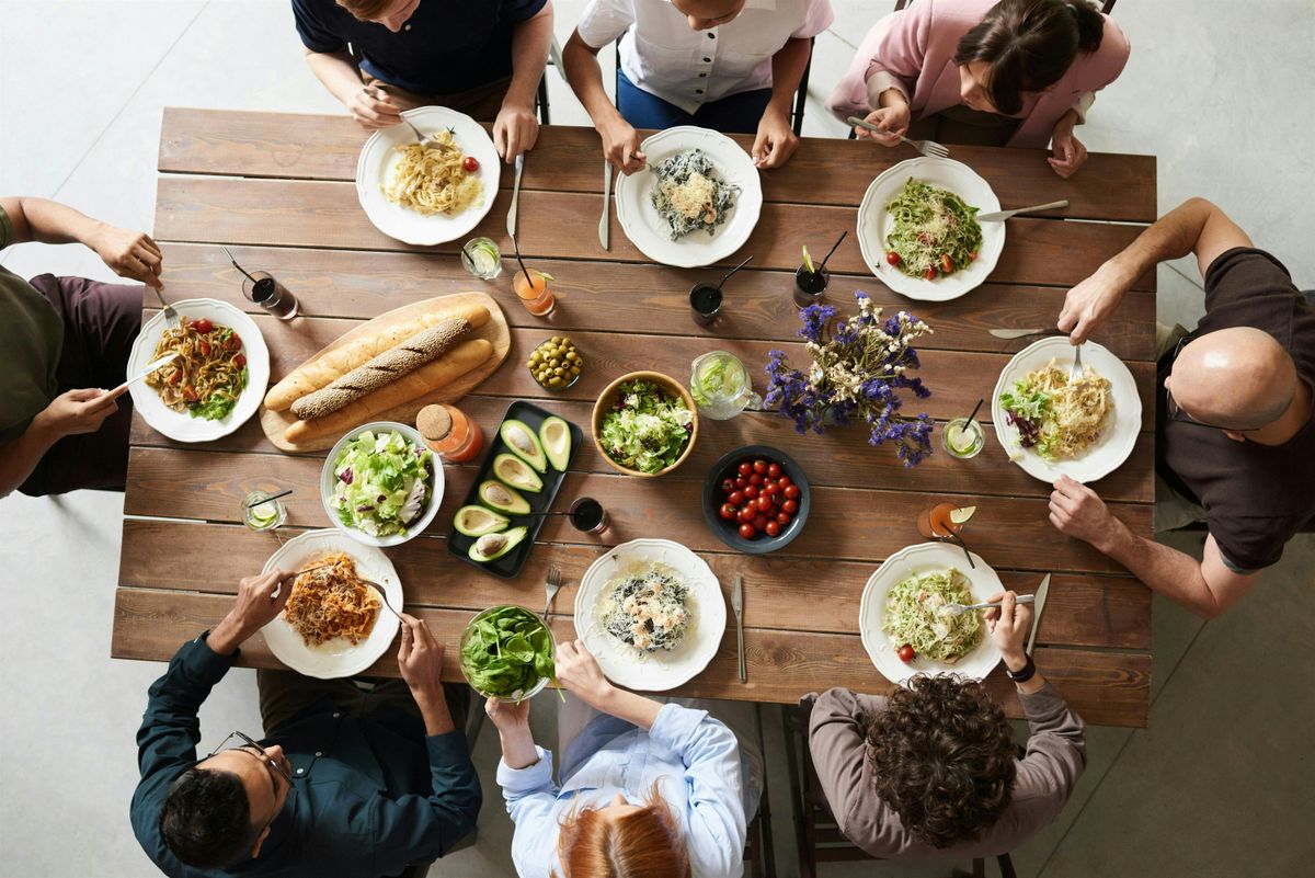 Live Folk Music at the Dinner Table