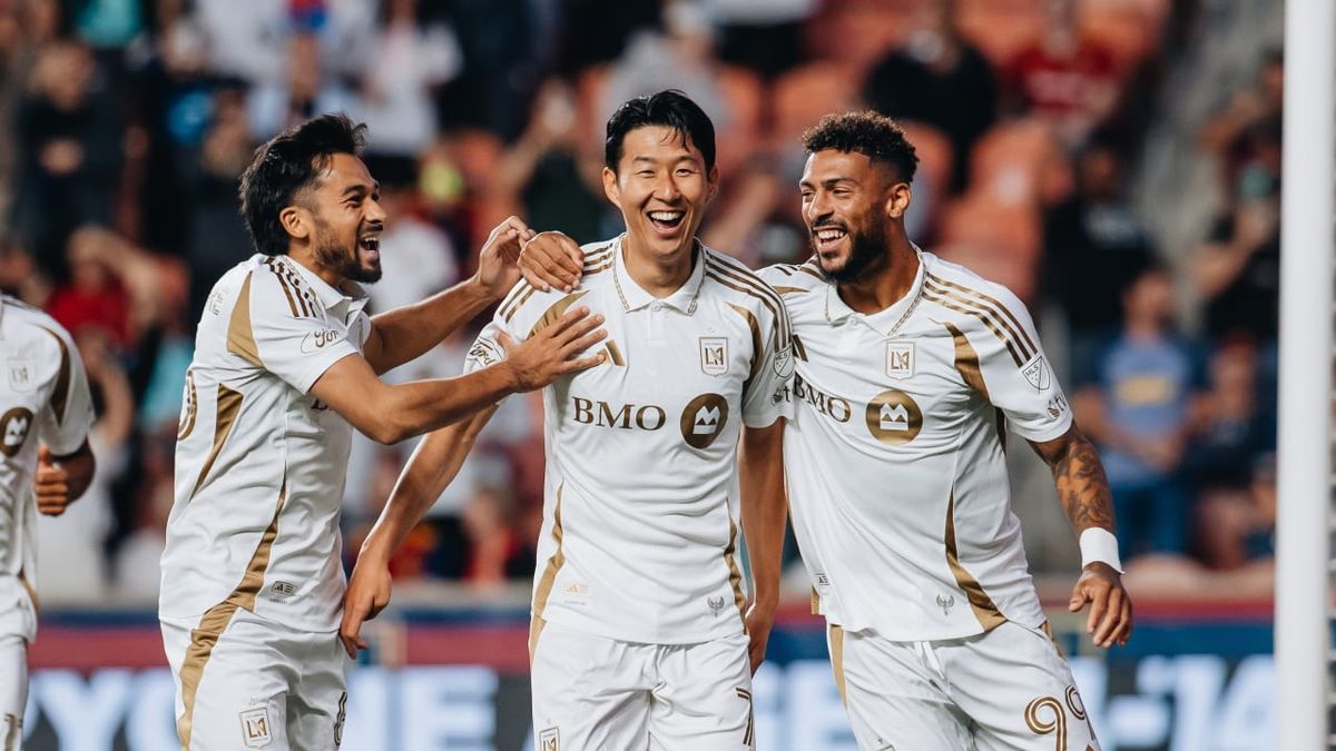 Football World Cup 2026 - Group Stage - Match 3 (Group B - Canada vs TBD) Tickets