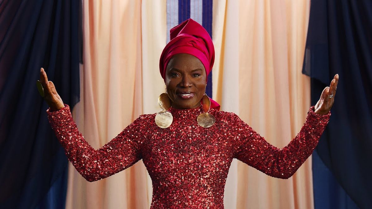 Angelique Kidjo at Somerville Theatre