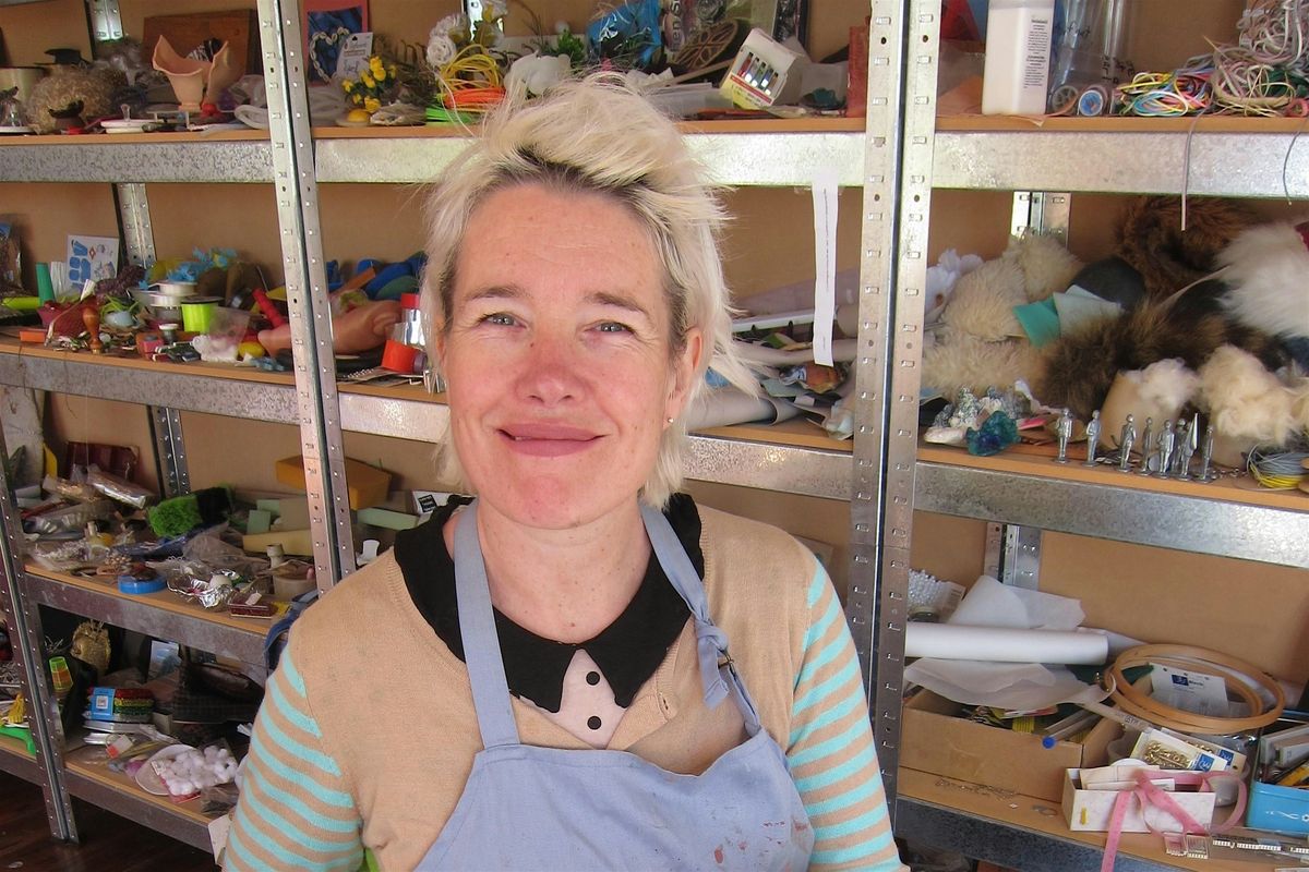 Lisa Walker: Jewellery Workshop