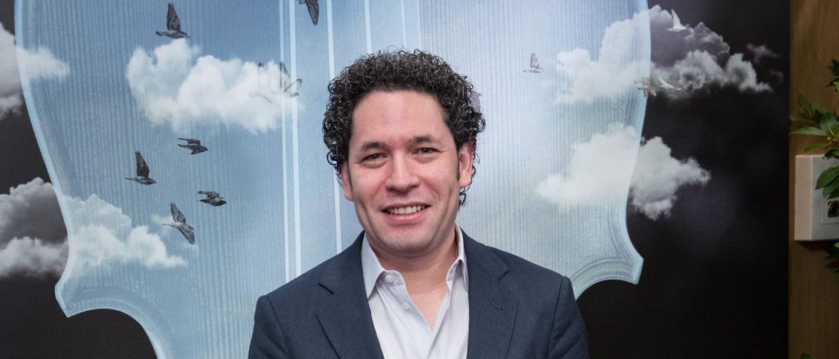 Parking Los Aguilar, the Bol\u00edvars & Gustavo Dudamel