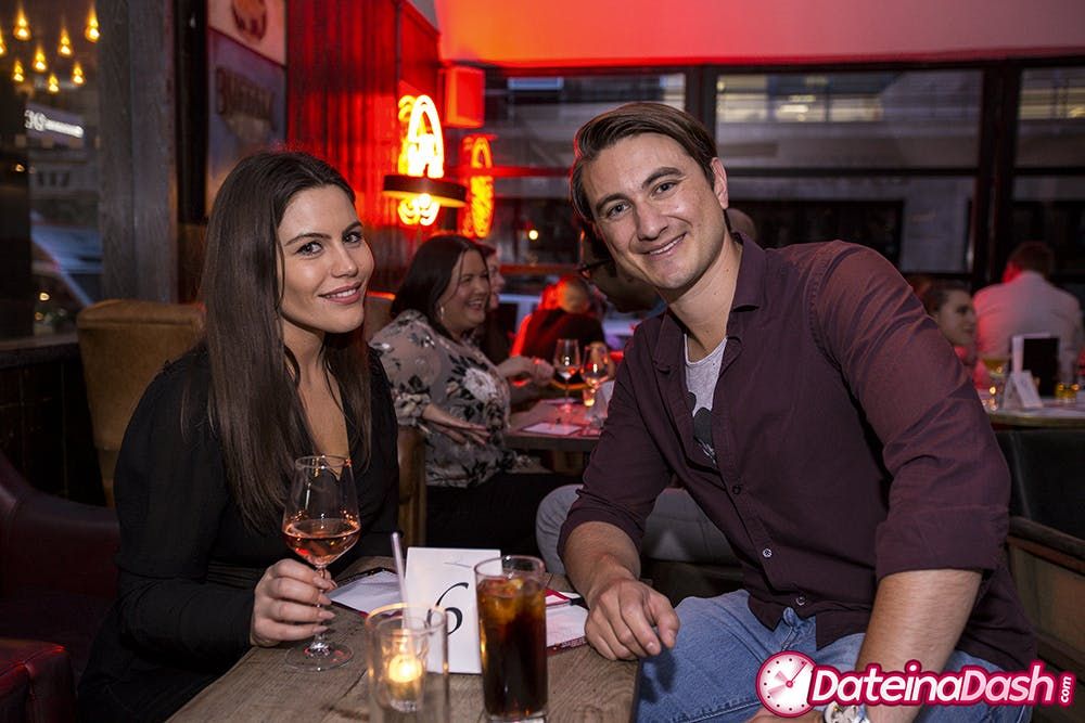 Thursday Night Speed Dating @ 100 Wardour St (Ages 36-55)