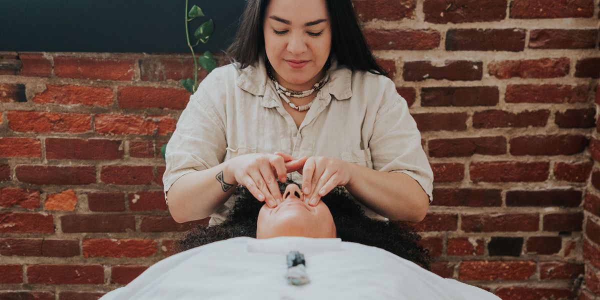 Ritual for Restoration: A Spring Series of Facial Massage and Gua Sha