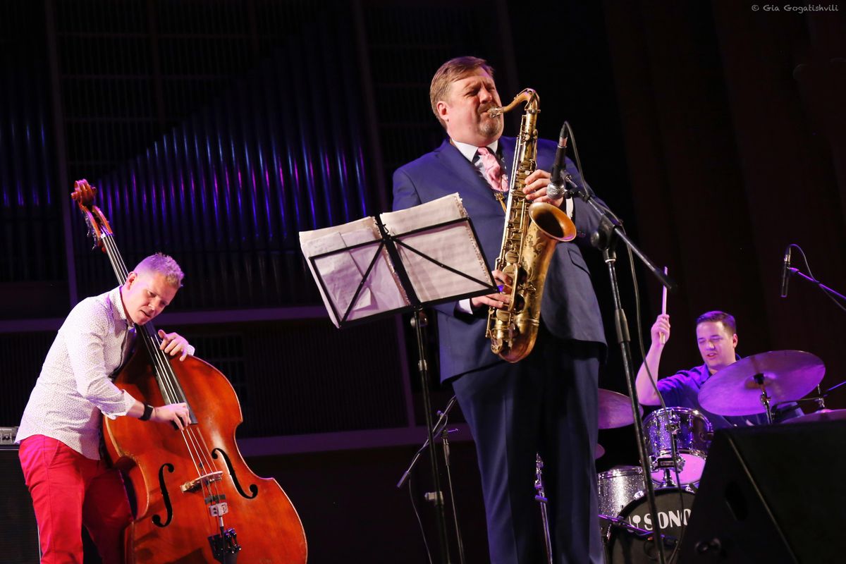 Joel Frahm Trio | Jazz at the Athenaeum