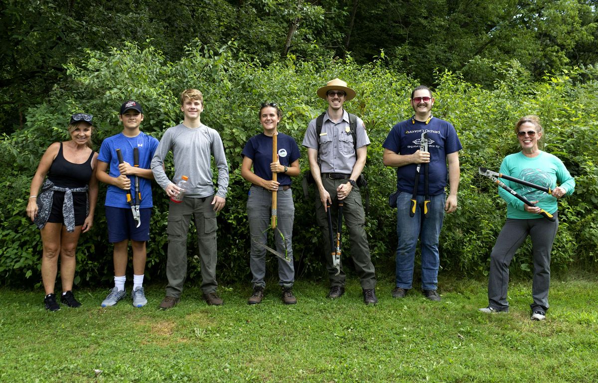 Invasive Plant Removal Drop In - July 25