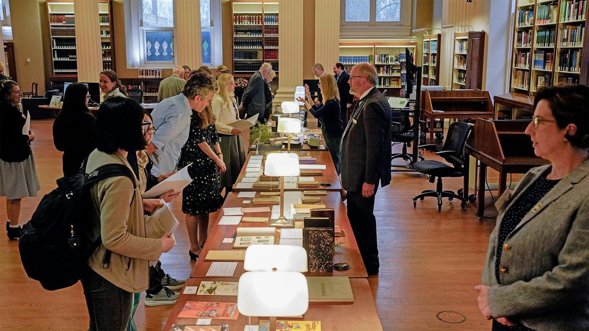 Othmer Library After Hours