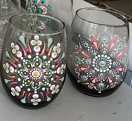 Mandala Smoked Glass Stemless Wine Glass Workshop @Caledonia Brewing