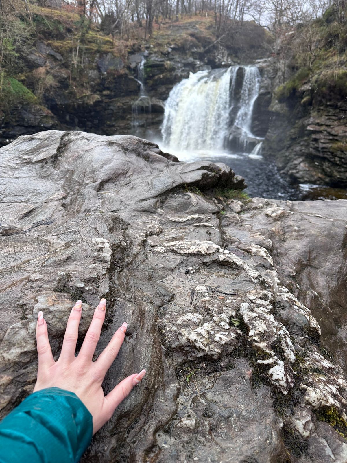 The geology of the falls of falloch 