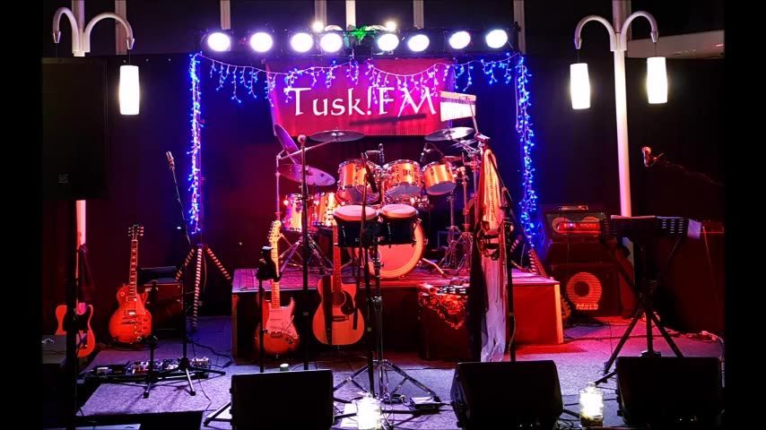 Tusk!FM - Live @Para Hills Community Club