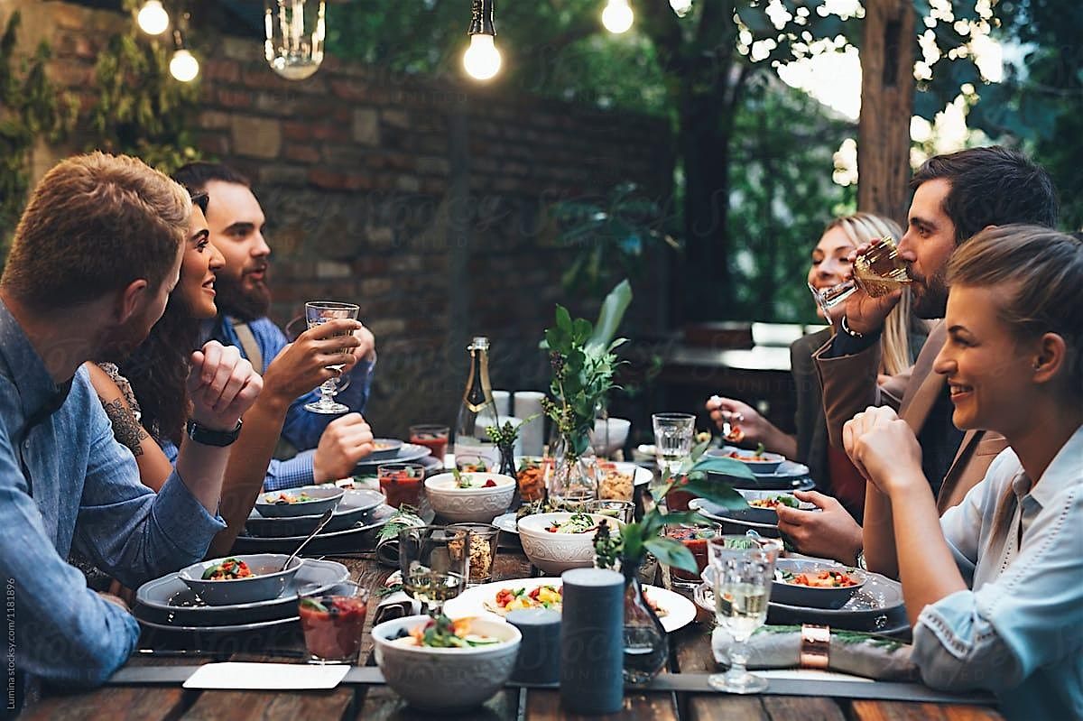Bites & Banter: Foodie Social Club