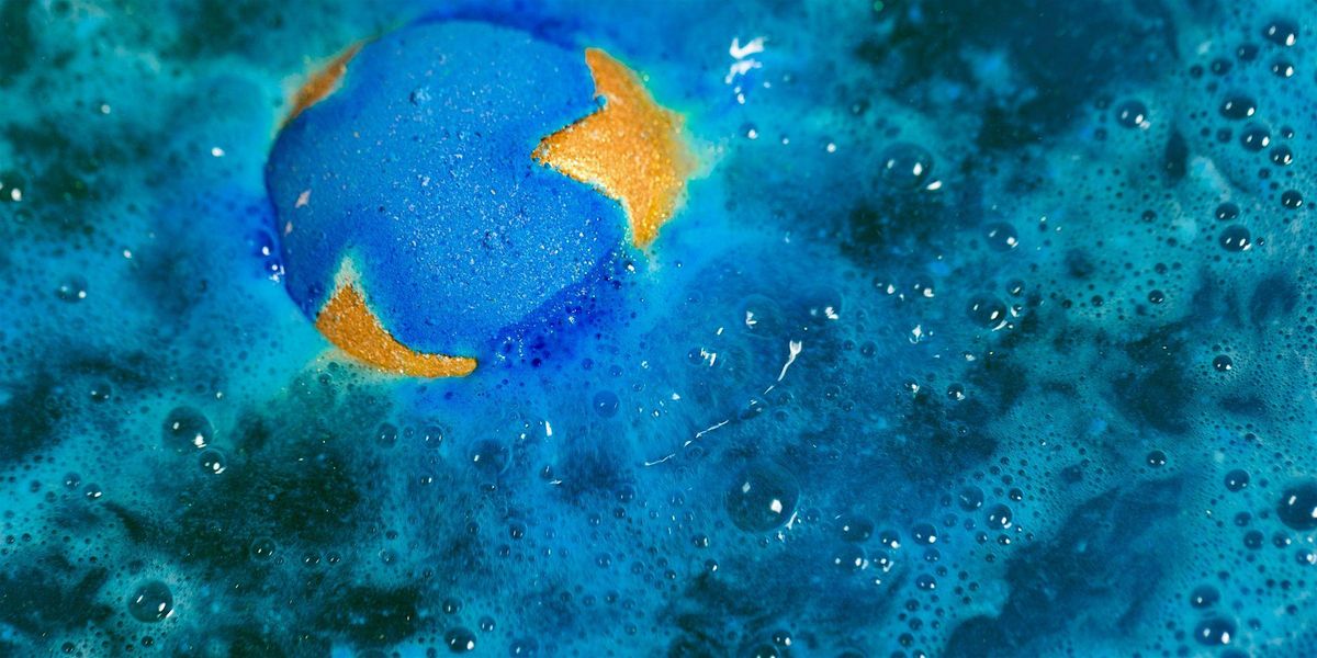 \u00a1Crea tu propia bomba Shoot For The Stars en Lush Fuencarral!