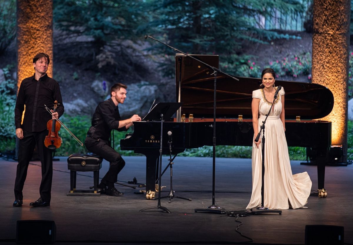 Voice and The Violin: Joshua Bell & Larisa Martinez